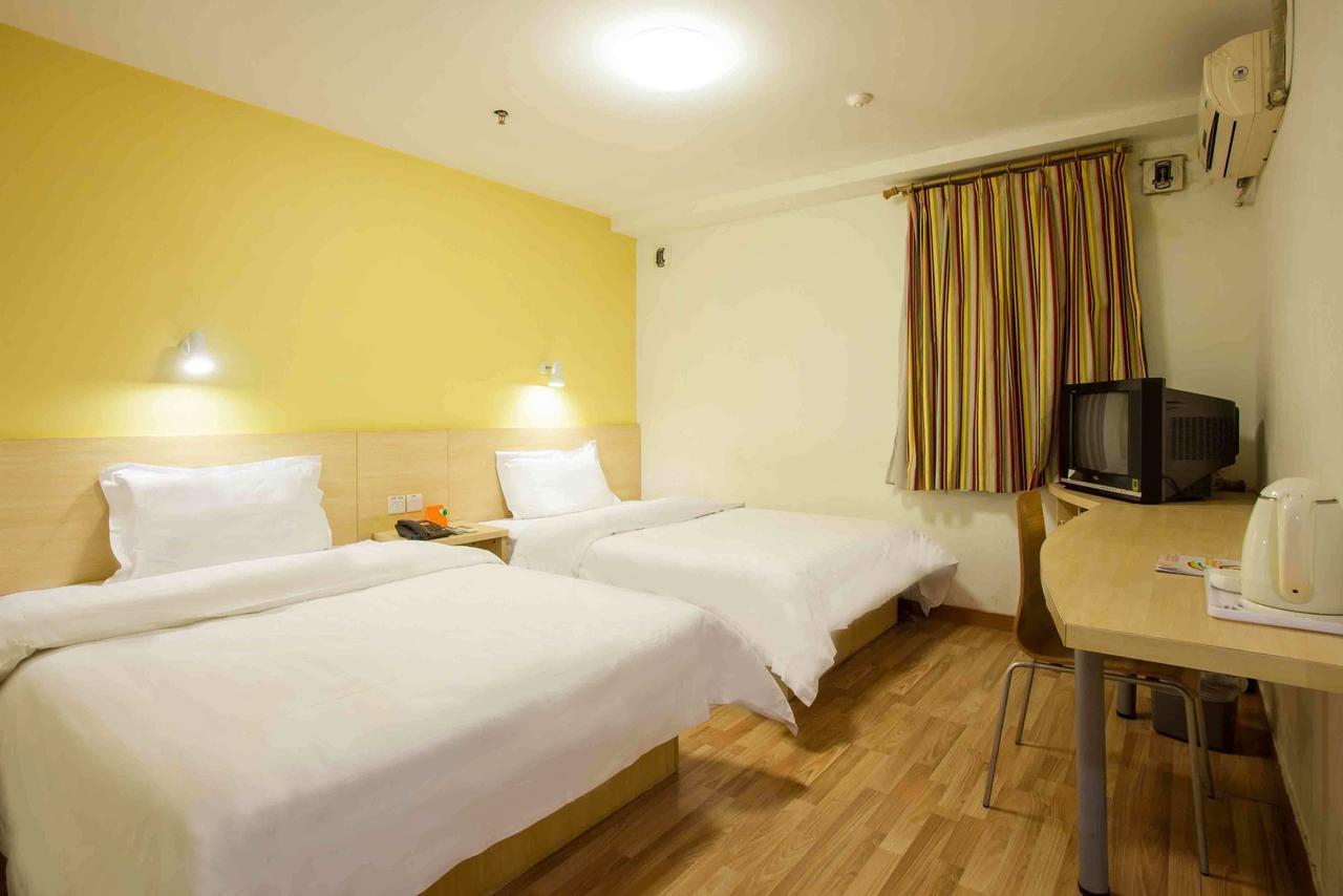 7Days Inn Changsha Jingwanzi מראה חיצוני תמונה